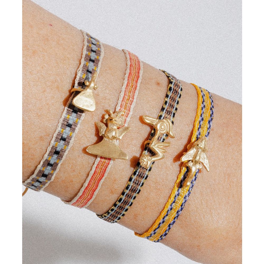 PULSERA CON CHARM - AGUILA TAI01