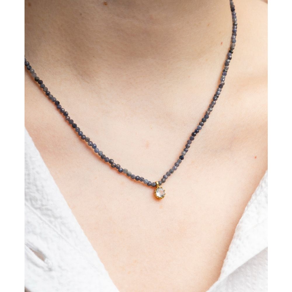 Elvira necklace - Sodalita with semi precious stone pendant