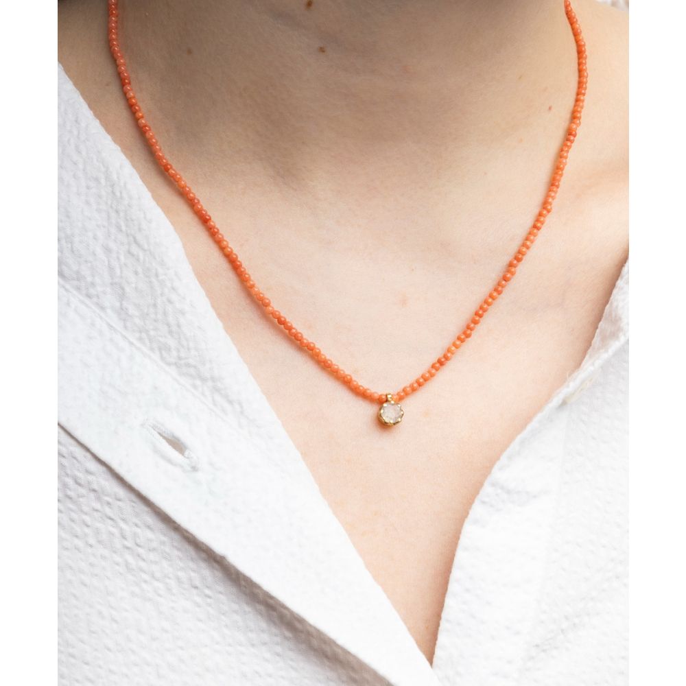 Elvira necklace - with semi precious stone pendant - CORAL