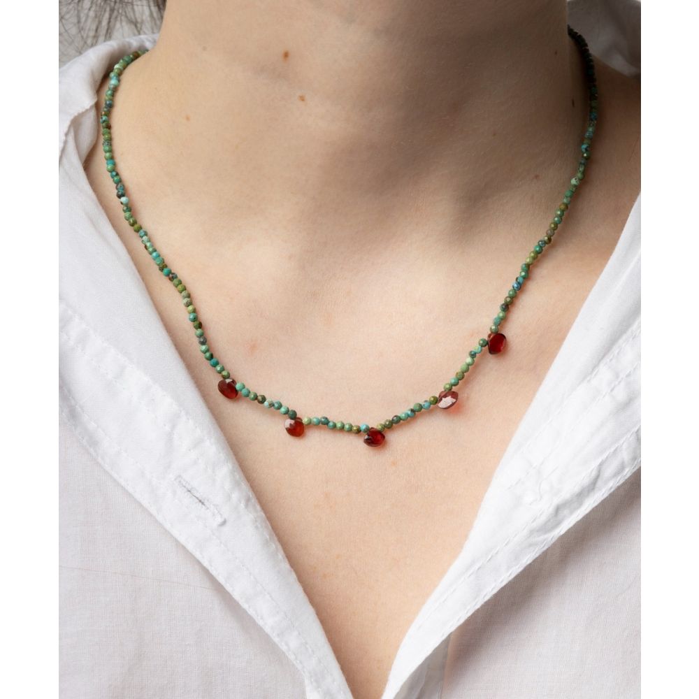 Collar Martha - Turquesa africana con 5 gotas de piedras semi preciosas
