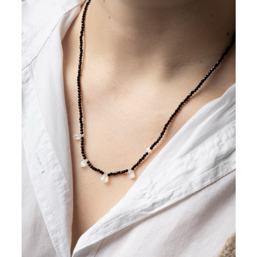 Collar Martha - ESPINELA NEGEA con 5 gotas de piedras semi preciosas