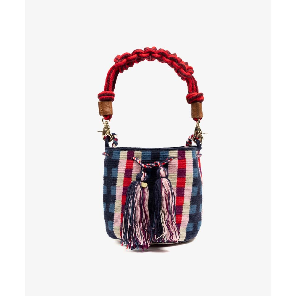 BOLSO CRUZADO M CON ASA DE MACRAMÉ - BASIL - AZUL & ROJO