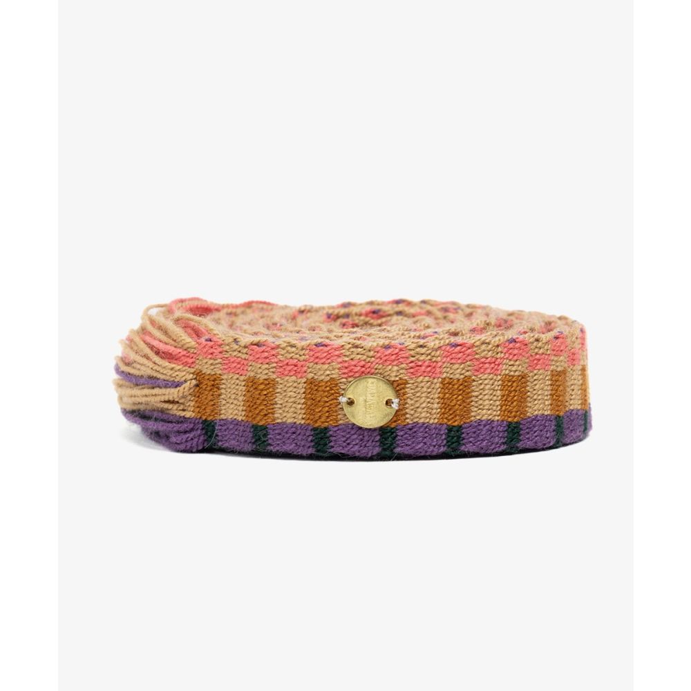 Cinturón fino con flecos