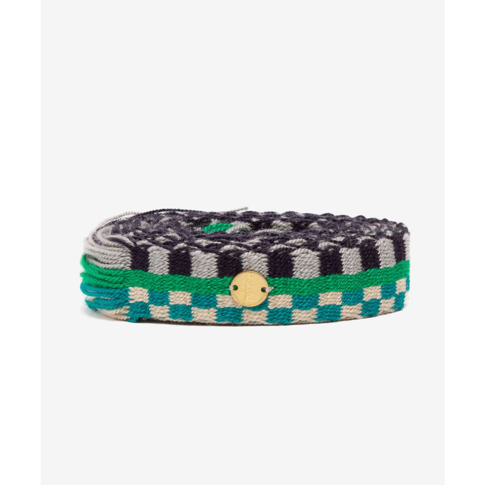 Cinturón fino con flecos