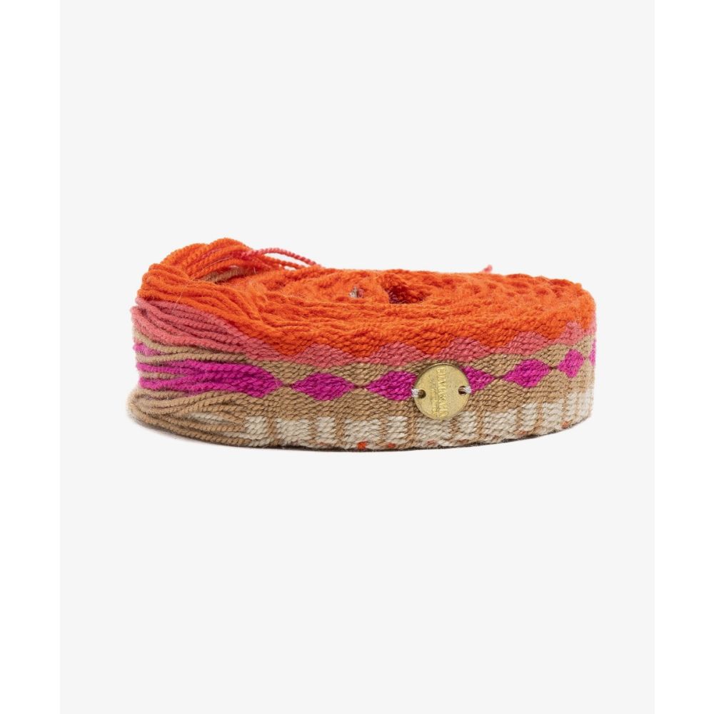 Cinturón fino con flecos