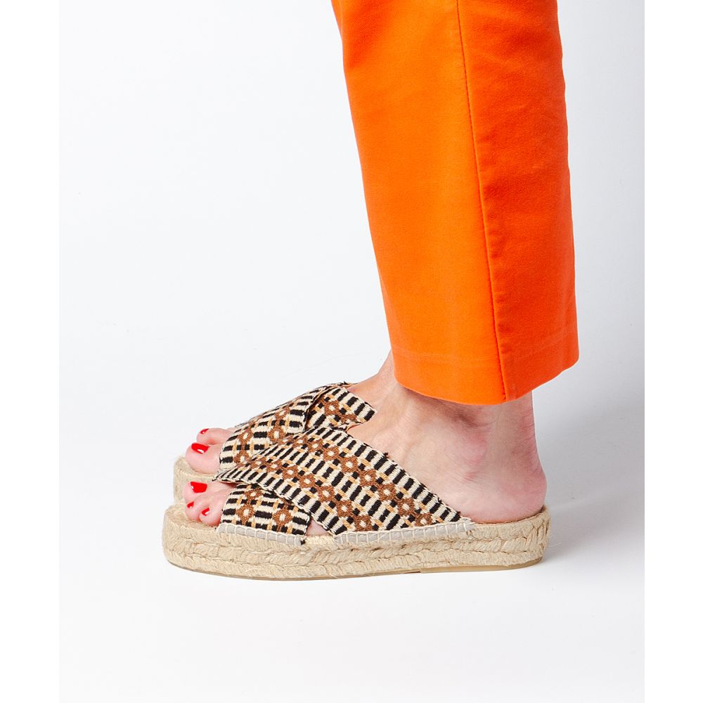 ESPADRILLE - AZUL ELÉCTRICO & BURDEOS